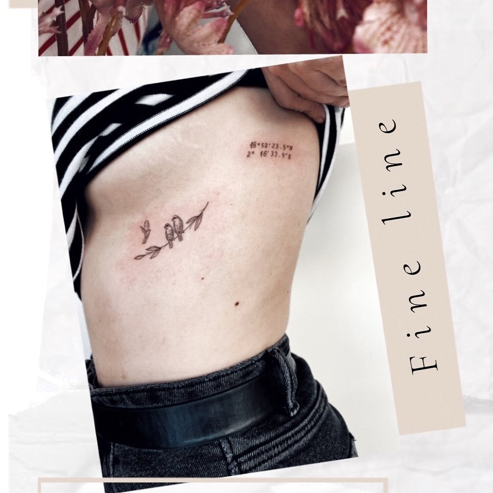 Tatuaje de ave en costilla, línea fina Sinkply Madrid