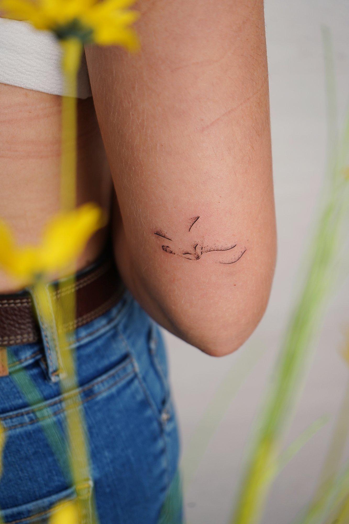 Tatuaje de zorro silueta en zona desconocida, línea fina