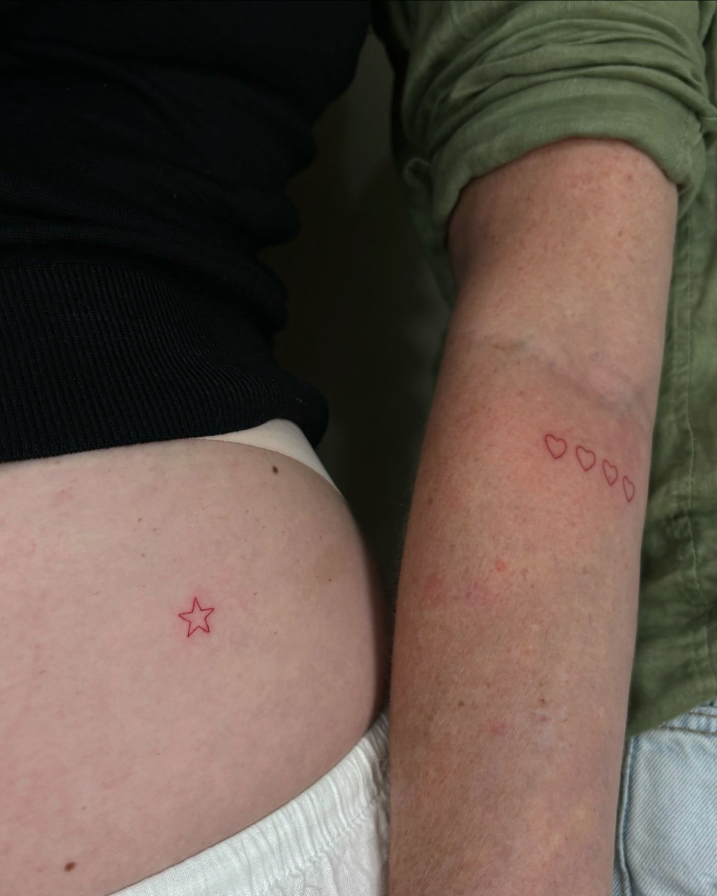 Tatuaje de estrella en antebrazo, línea fina Sinkply Madrid