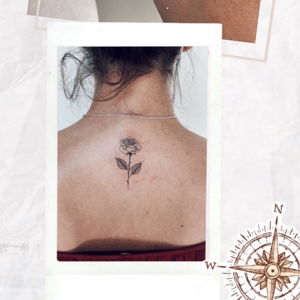 Tatuaje de flor en espalda, línea fina Sinkply Madrid