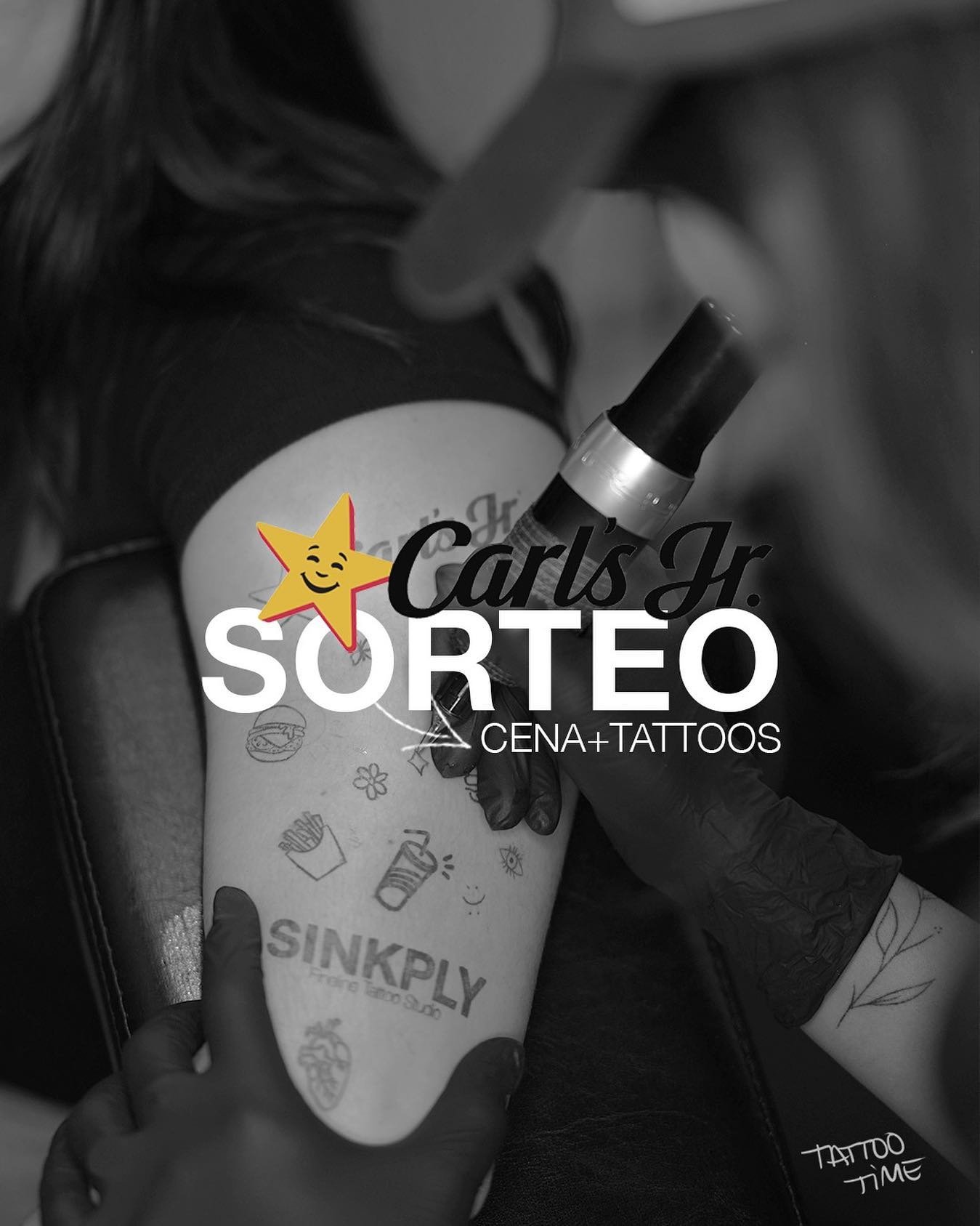 Tatuaje de flor en pierna, línea fina Sinkply Madrid