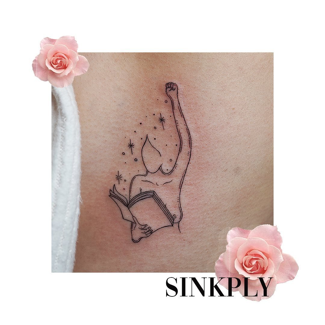 Tatuaje de destellos en mano, línea fina Sinkply Madrid