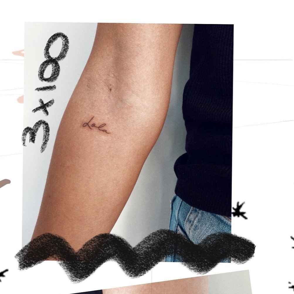 Tatuaje de matching en antebrazo, línea fina Sinkply Madrid