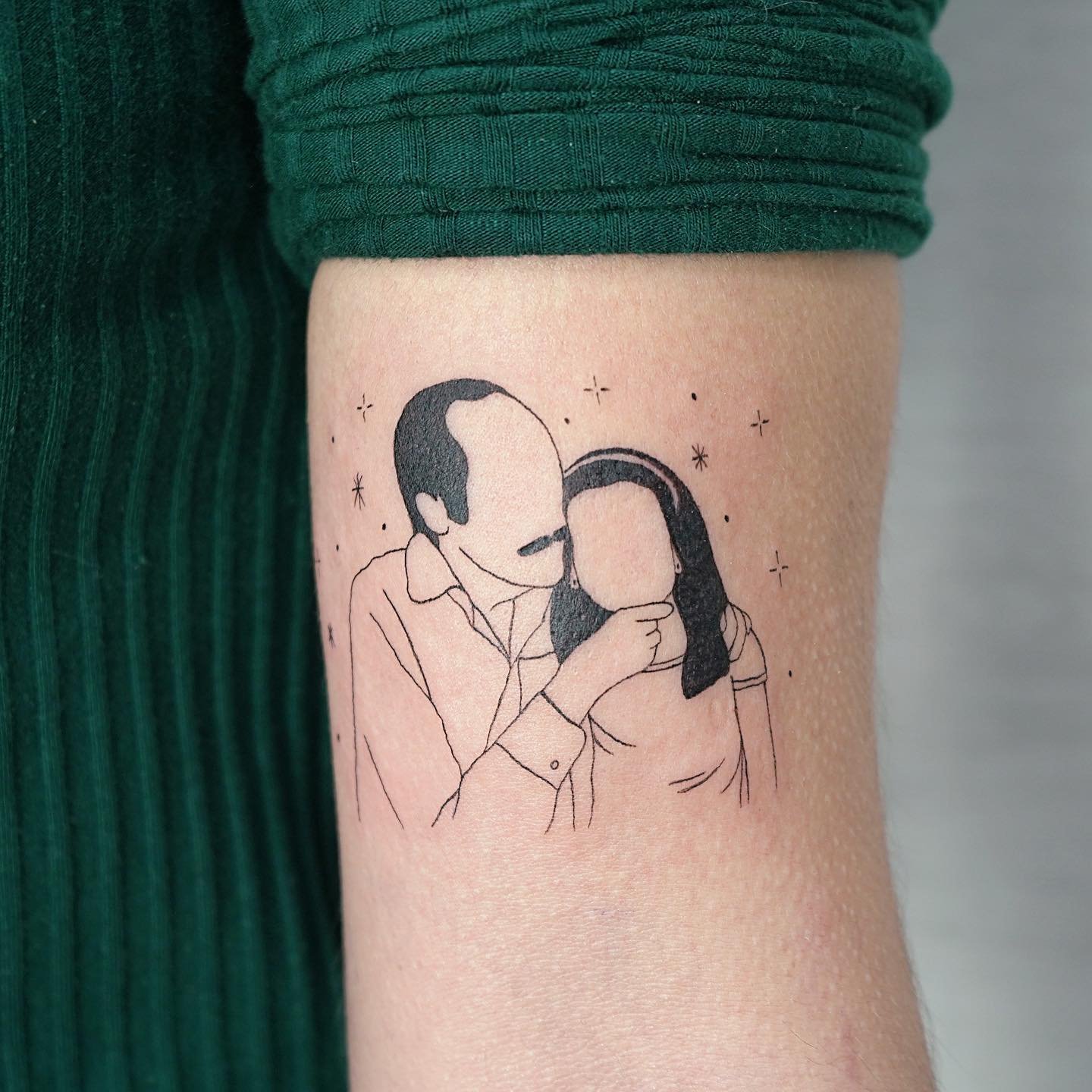 Tatuaje de matching en antebrazo, línea fina Sinkply Madrid