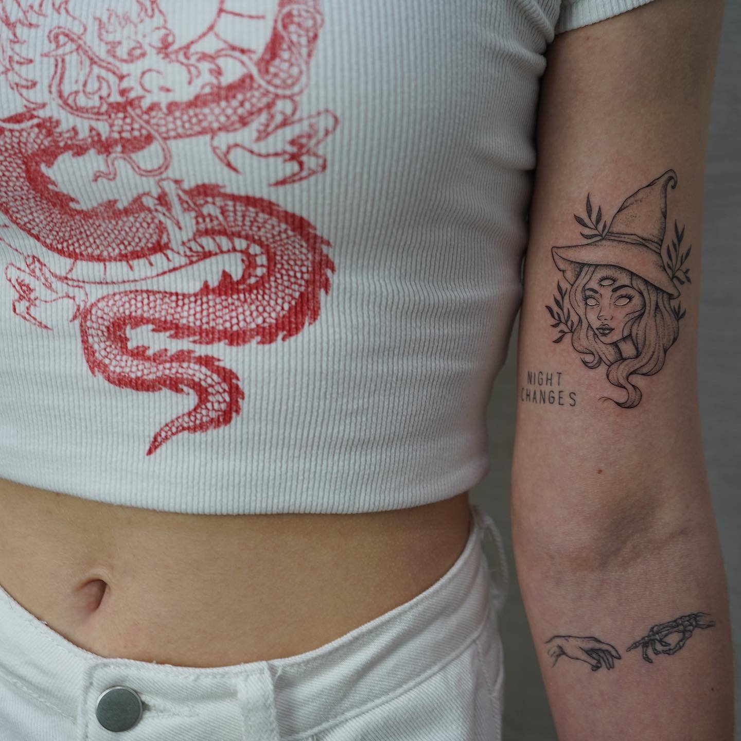Tatuaje de matching en antebrazo, línea fina Sinkply Madrid