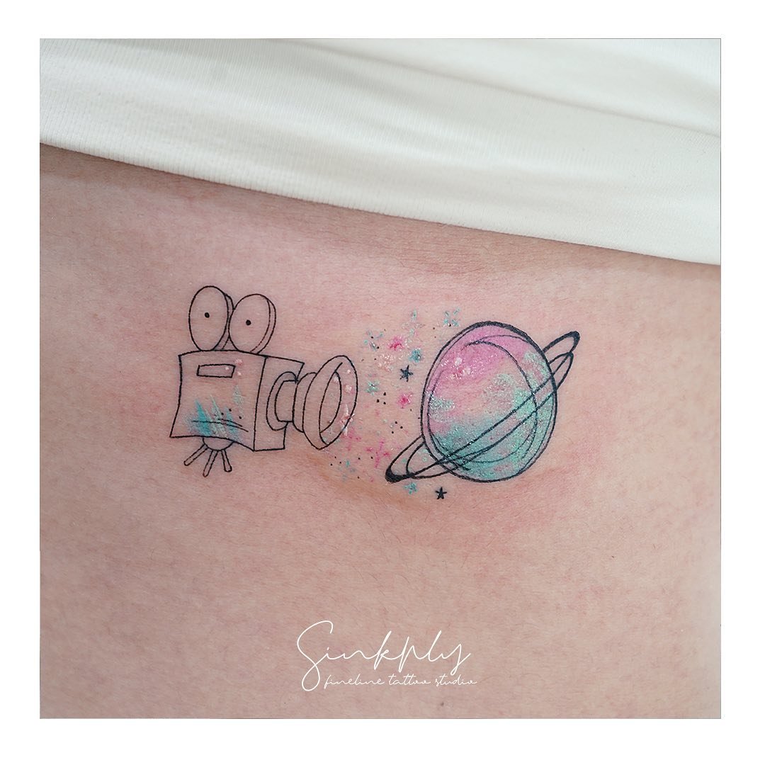 Tatuaje de matching en antebrazo, línea fina Sinkply Madrid