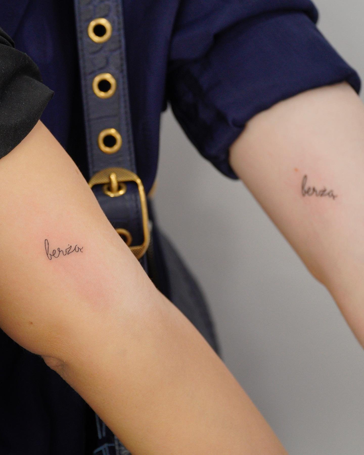 Tatuaje de matching en antebrazo, línea fina Sinkply Madrid