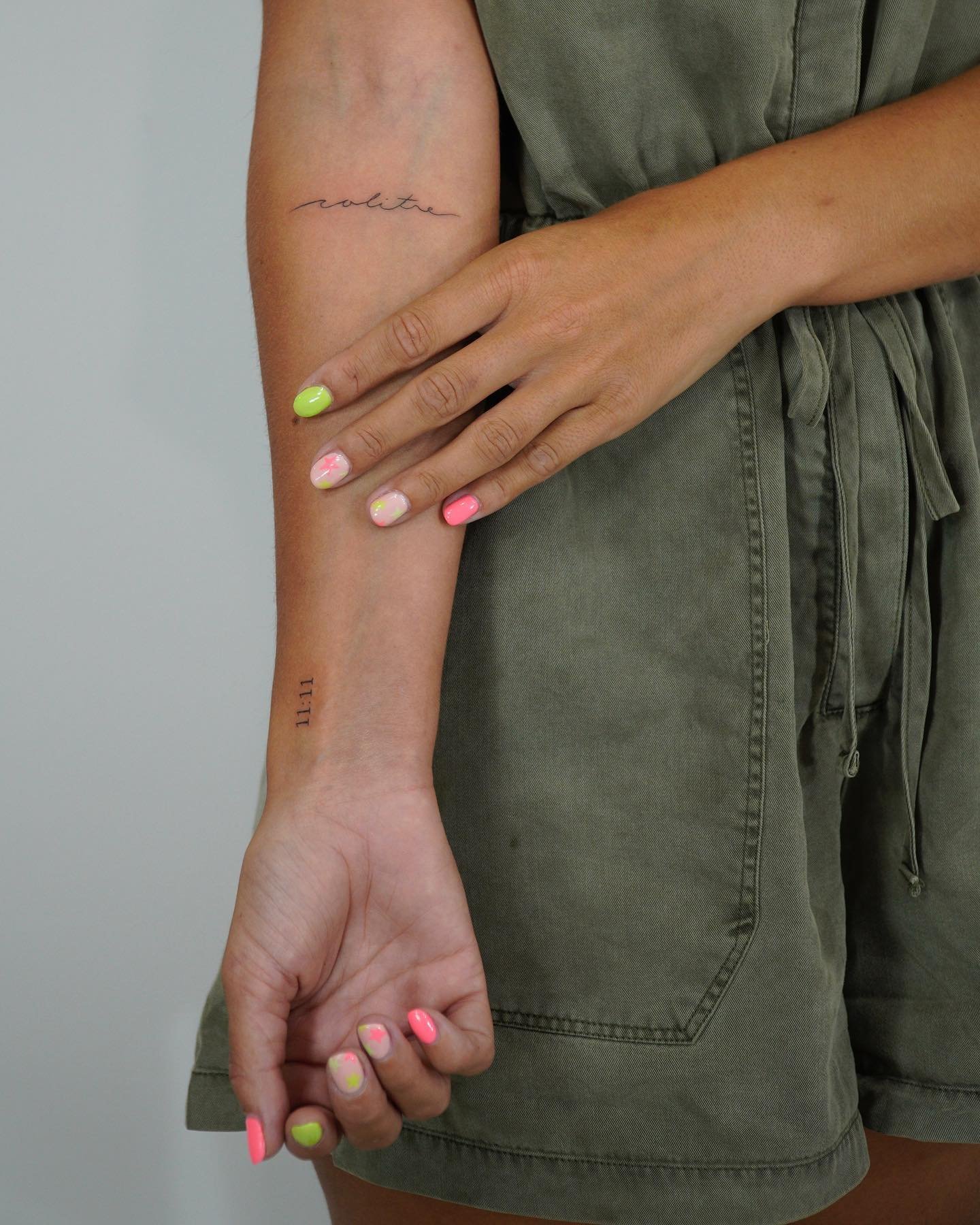 Tatuaje de matching en antebrazo, línea fina Sinkply Madrid