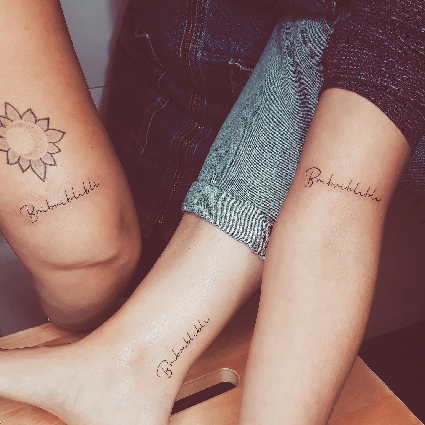 Tatuaje de matching en brazo, línea fina Sinkply Madrid
