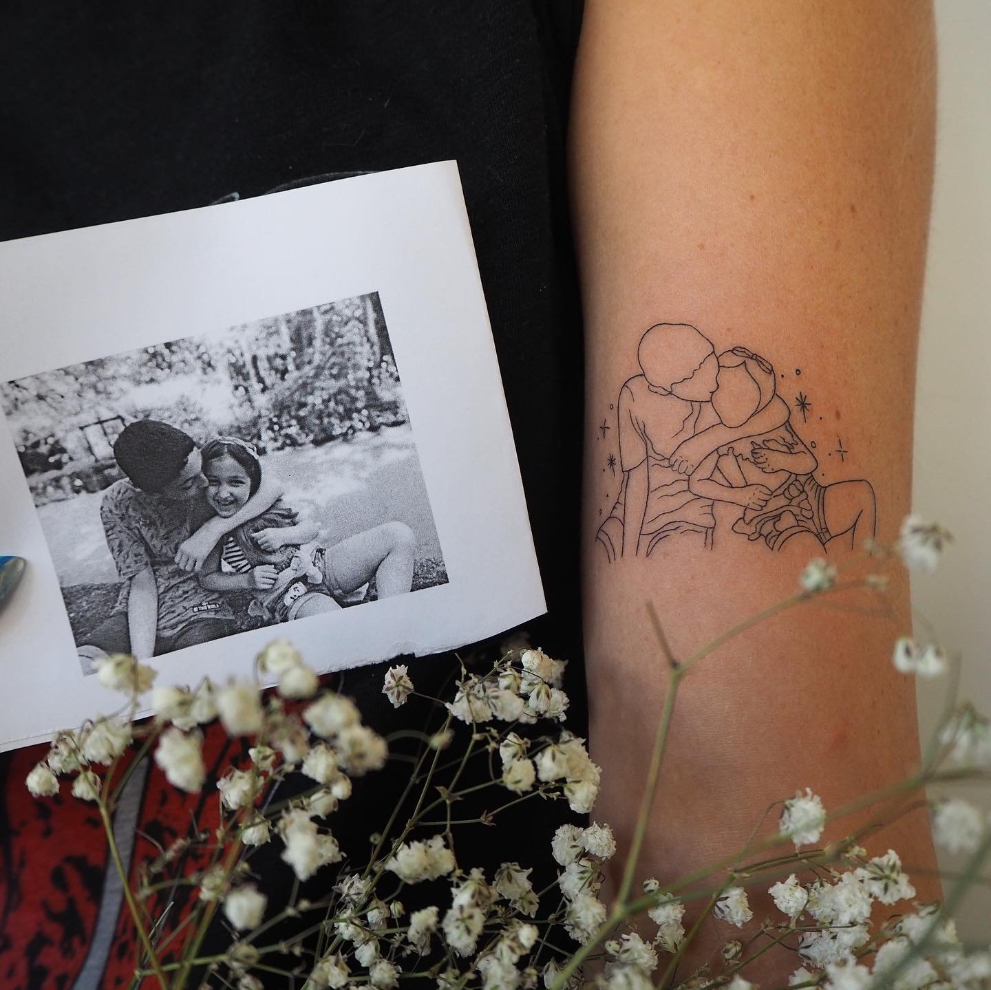 Tatuaje de matching en brazo, línea fina Sinkply Madrid