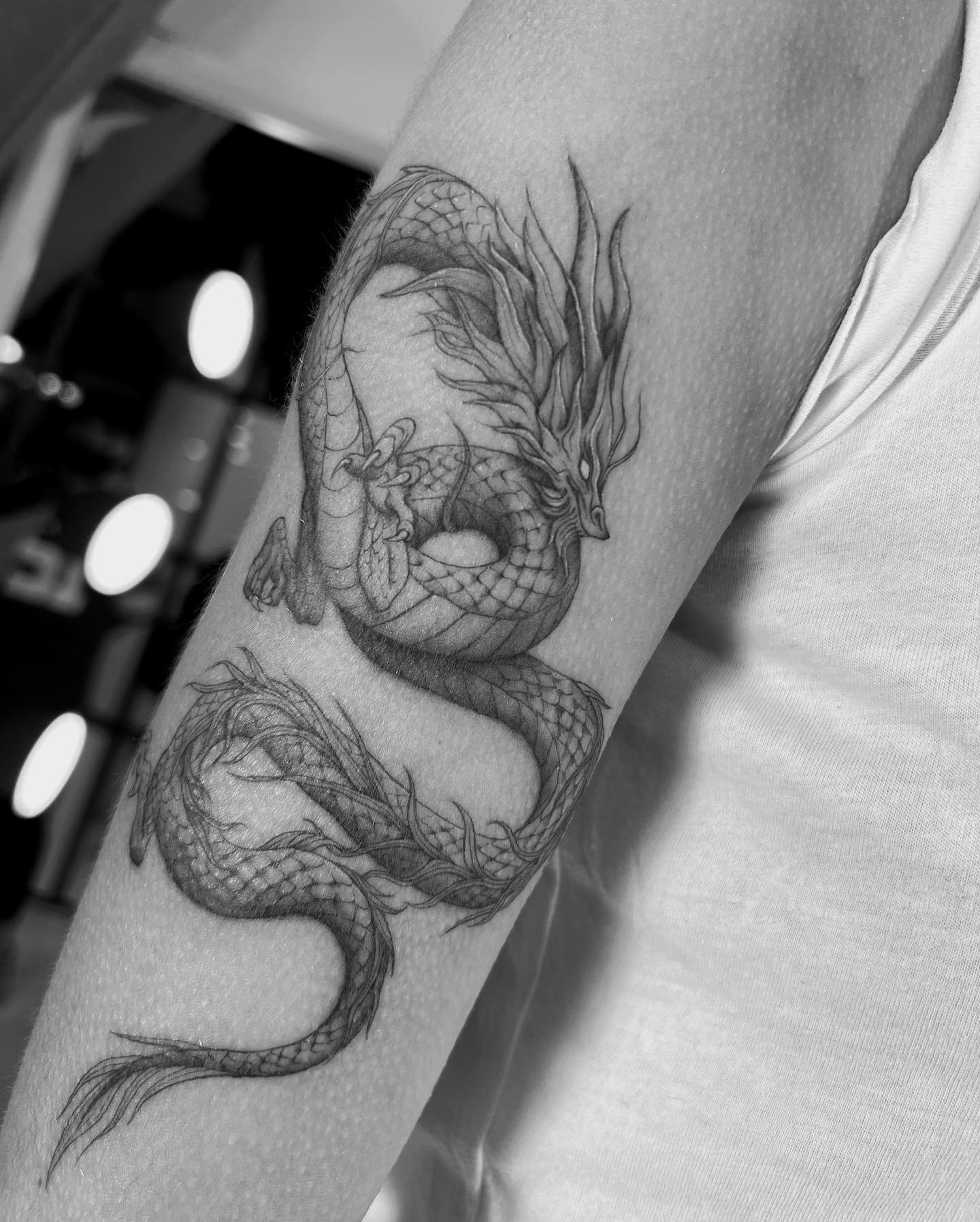 Tatuaje de matching en brazo, línea fina Sinkply Madrid