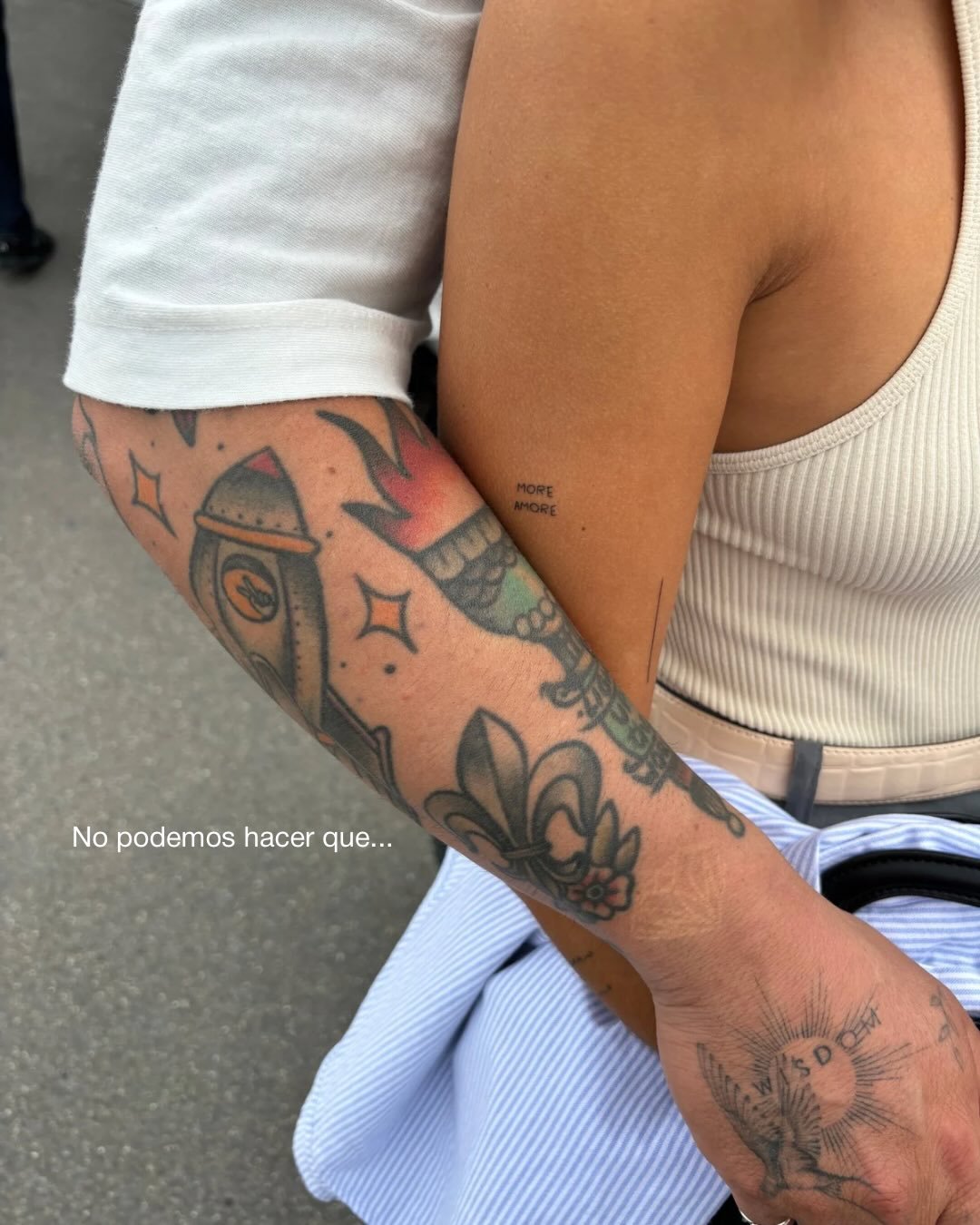 Tatuaje de matching en brazo, línea fina Sinkply Madrid