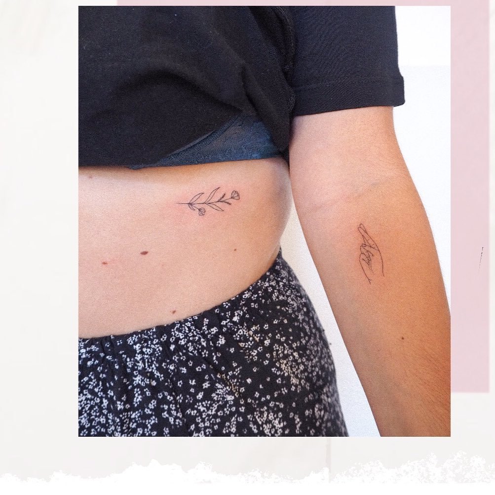 Tatuaje de matching en costilla, línea fina Sinkply Madrid