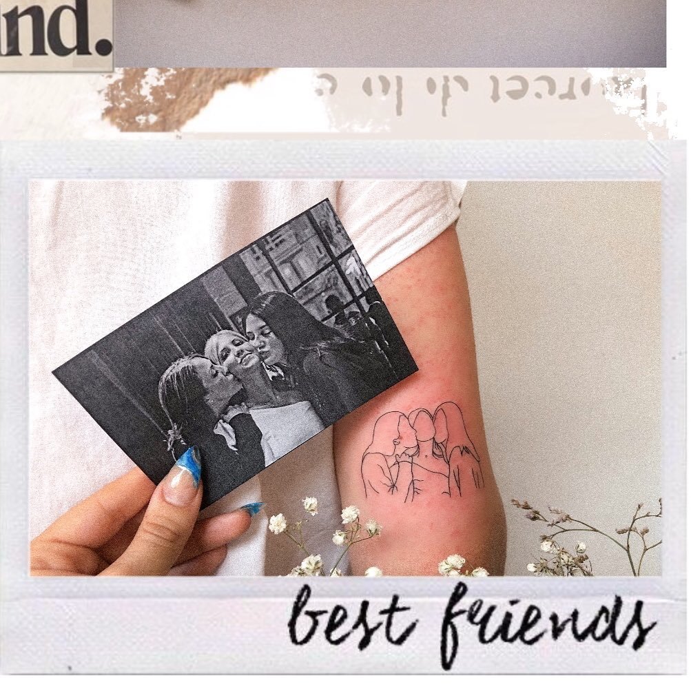 Tatuaje de matching en mano, línea fina Sinkply Madrid