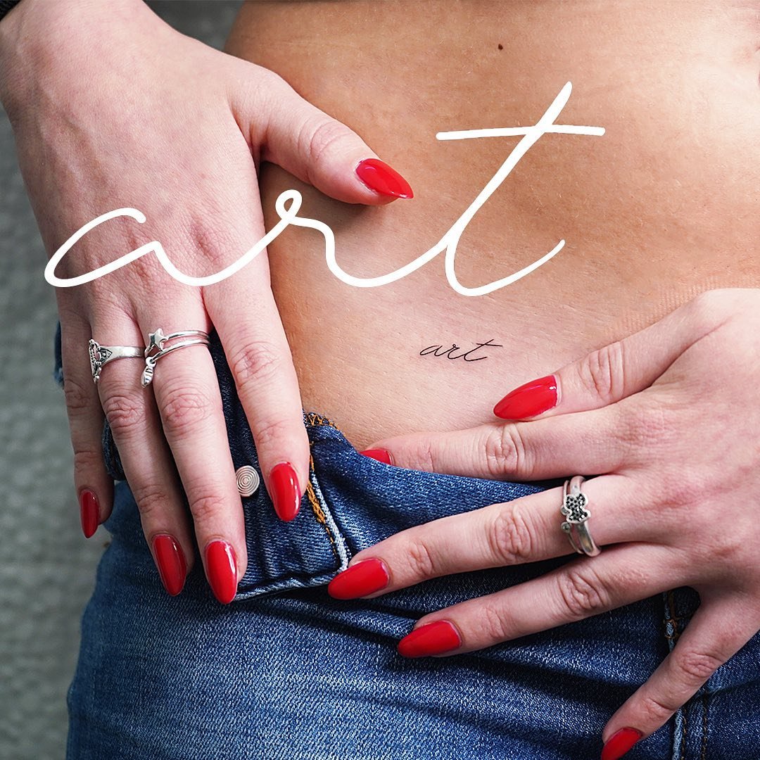 Tatuaje de matching en pecho, línea fina Sinkply Madrid