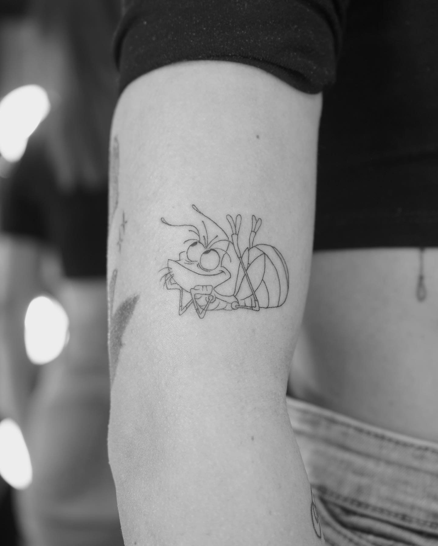Fineline-Tattoo · Ornamental · Unterarm · Sinkply Zürich